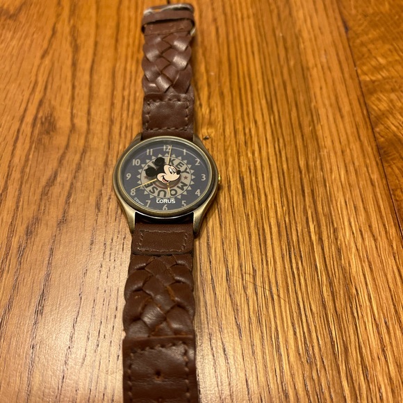 Mickey Mouse Watch - Picture 2 of 3